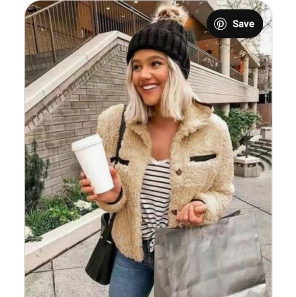 HOST PICK x2 Mustard pom beanie - Picture 3 of 7